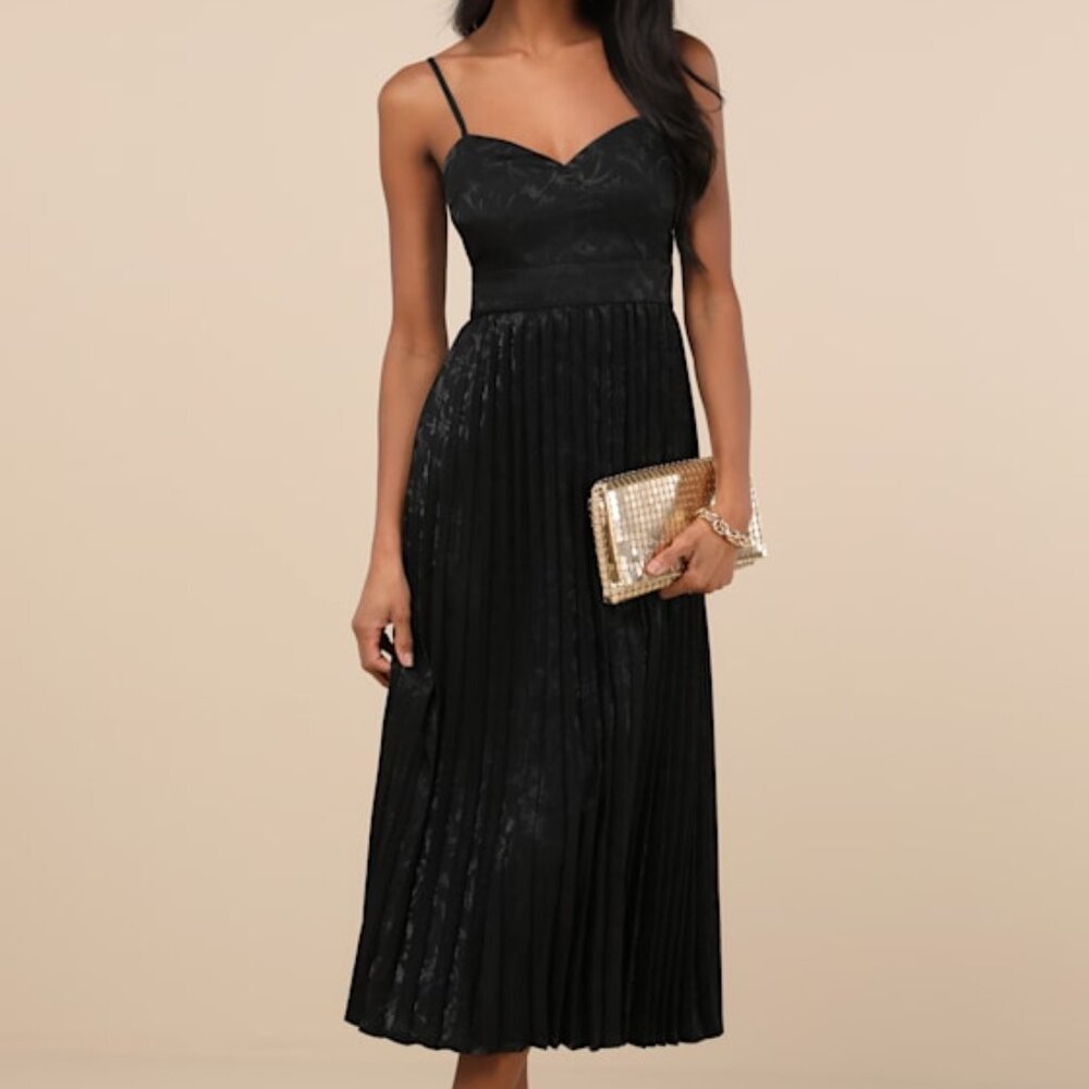 Lulus Regal Romance Black Floral Jacquard Pleated Satin Midi Dress - Size M